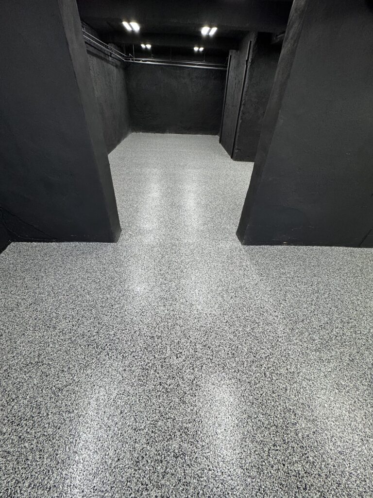 Basement - Flake - Gray