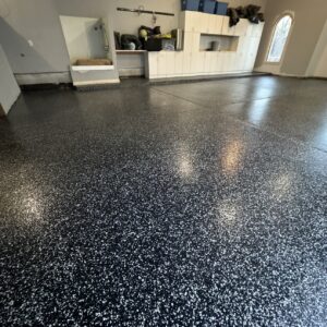Garage - Flake - Black