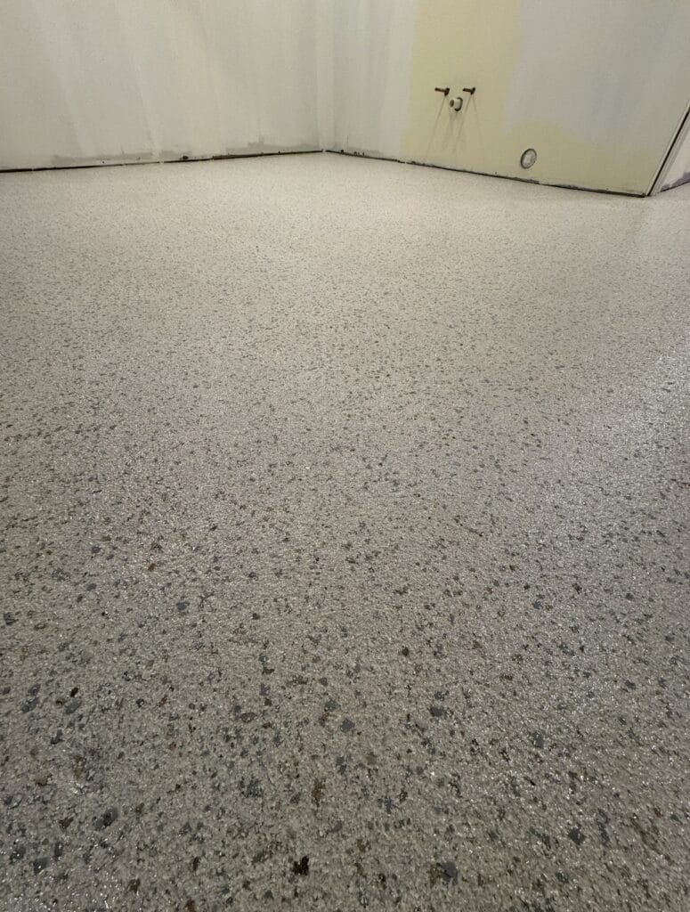 Basement - Flake - Gray