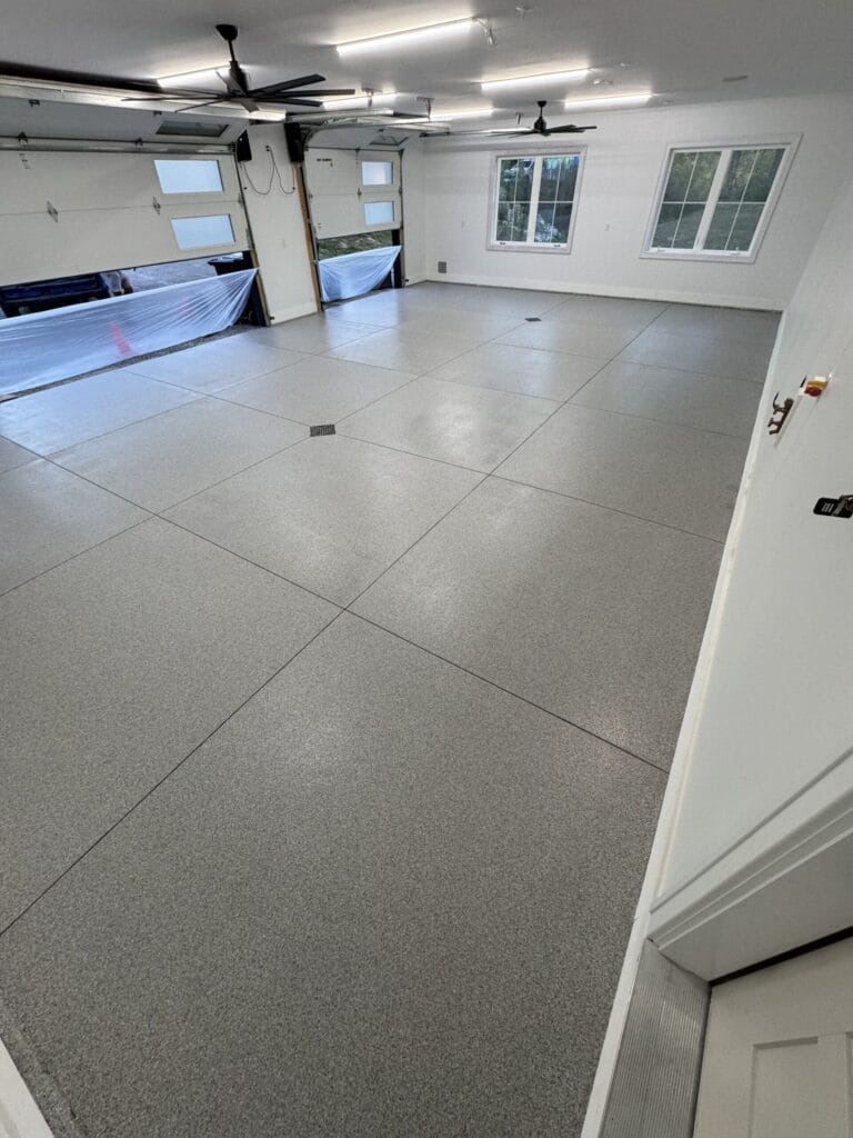 Residential – Garage – Flakes